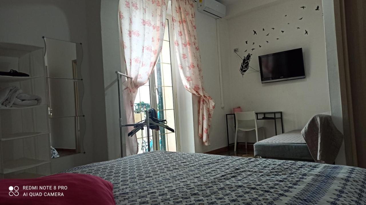 Al Molo Sant'Eligio Hotel Taranto Eksteriør billede