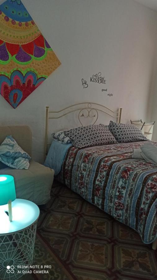 Al Molo Sant'Eligio Hotel Taranto Eksteriør billede
