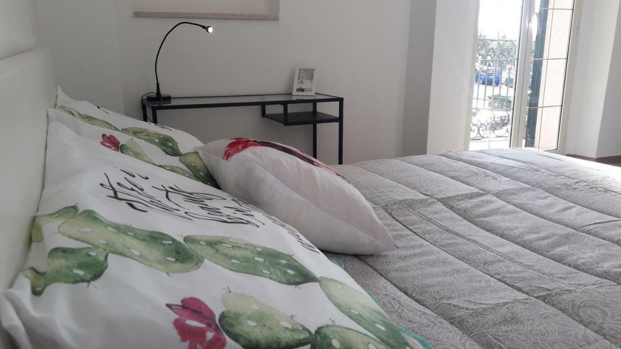 Al Molo Sant'Eligio Hotel Taranto Eksteriør billede