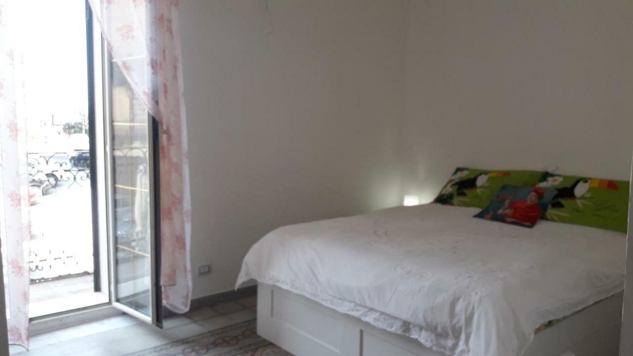 Al Molo Sant'Eligio Hotel Taranto Eksteriør billede
