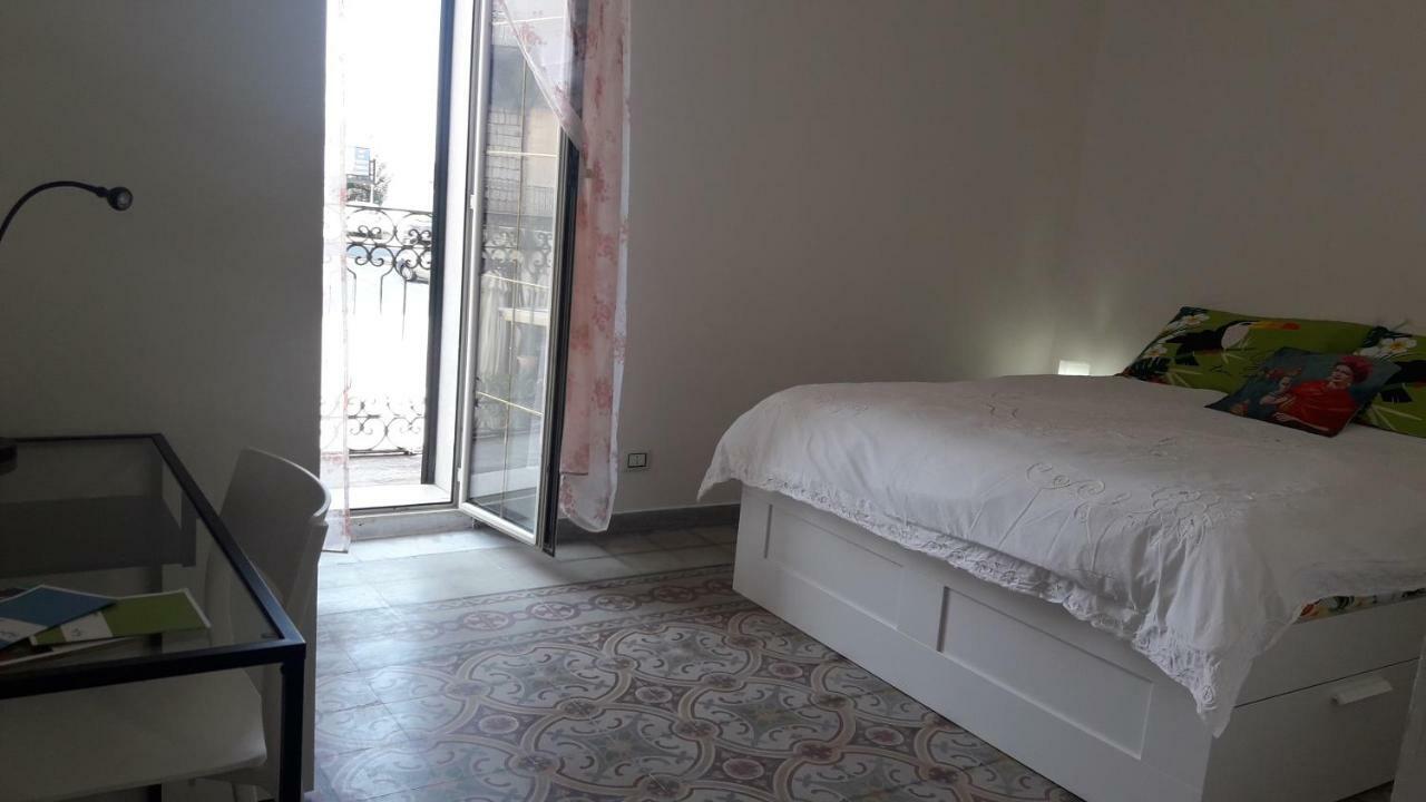 Al Molo Sant'Eligio Hotel Taranto Eksteriør billede