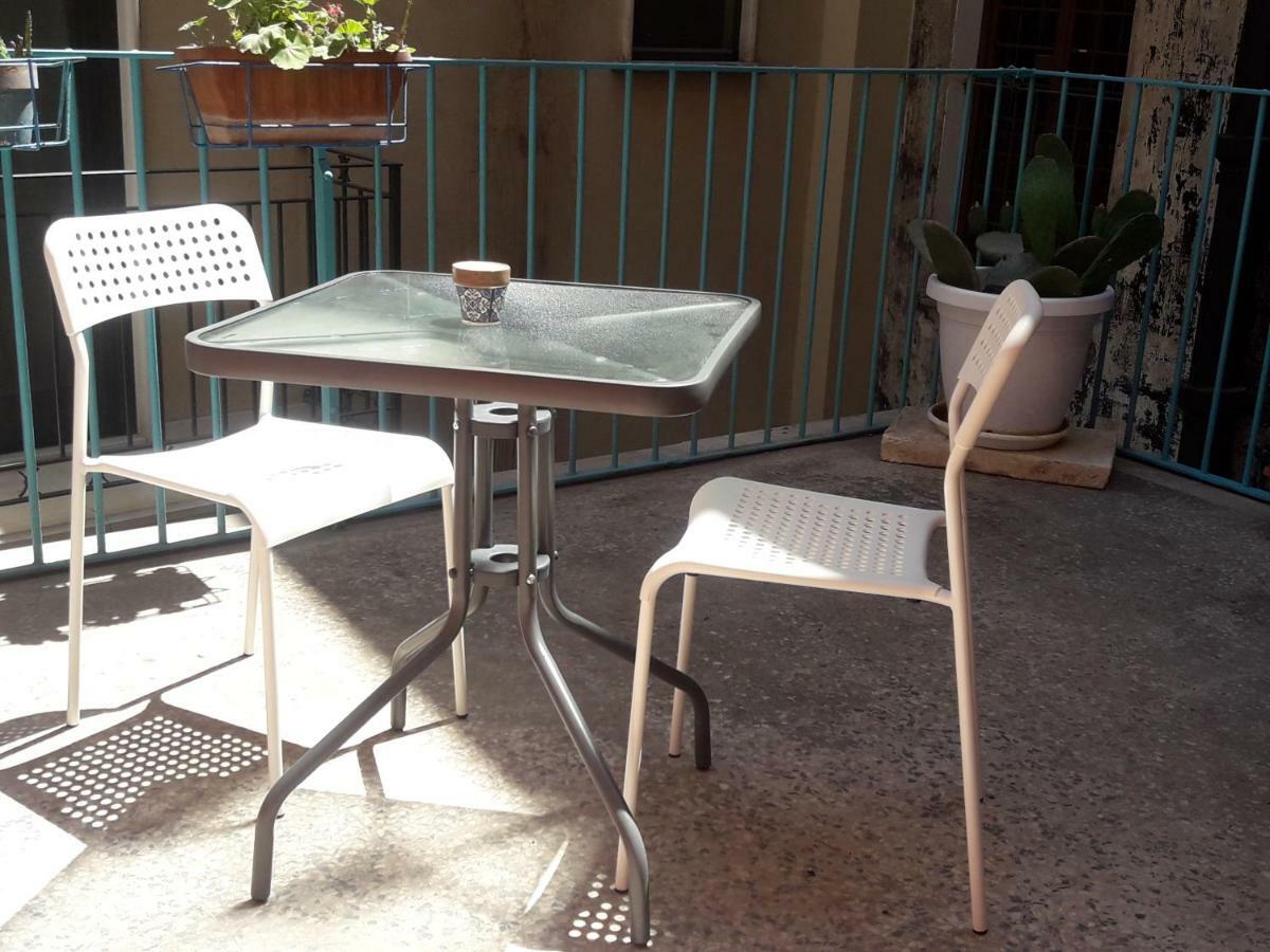 Al Molo Sant'Eligio Hotel Taranto Eksteriør billede
