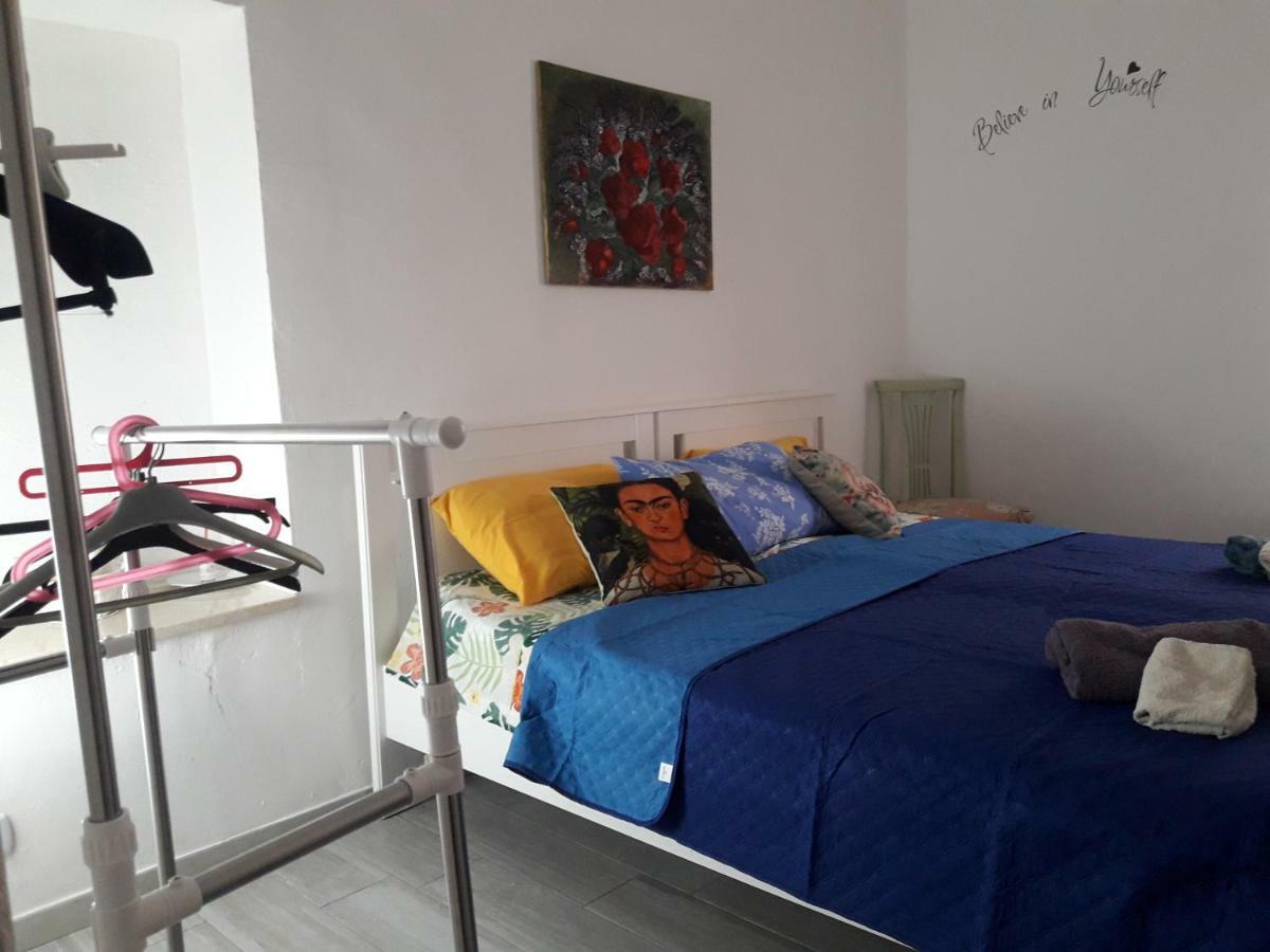 Al Molo Sant'Eligio Hotel Taranto Eksteriør billede